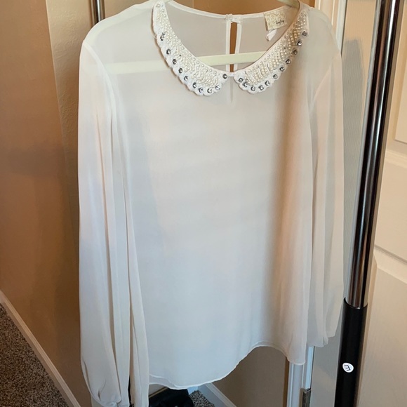 Daytrip Shear Blouse - Picture 1 of 2